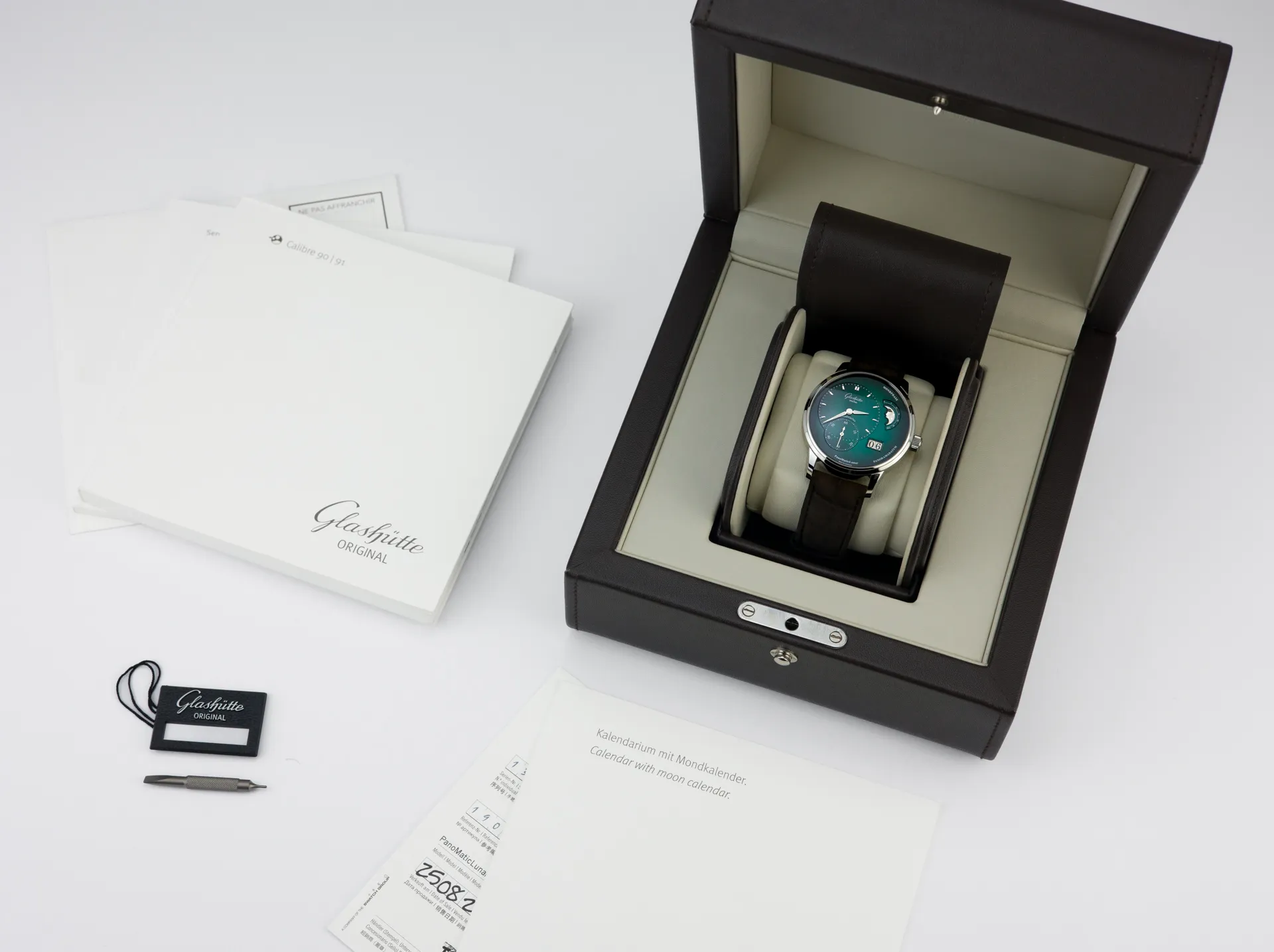 PanoMatic Lunar Green Dial - 1-90-02-13-32-62 - Image 2