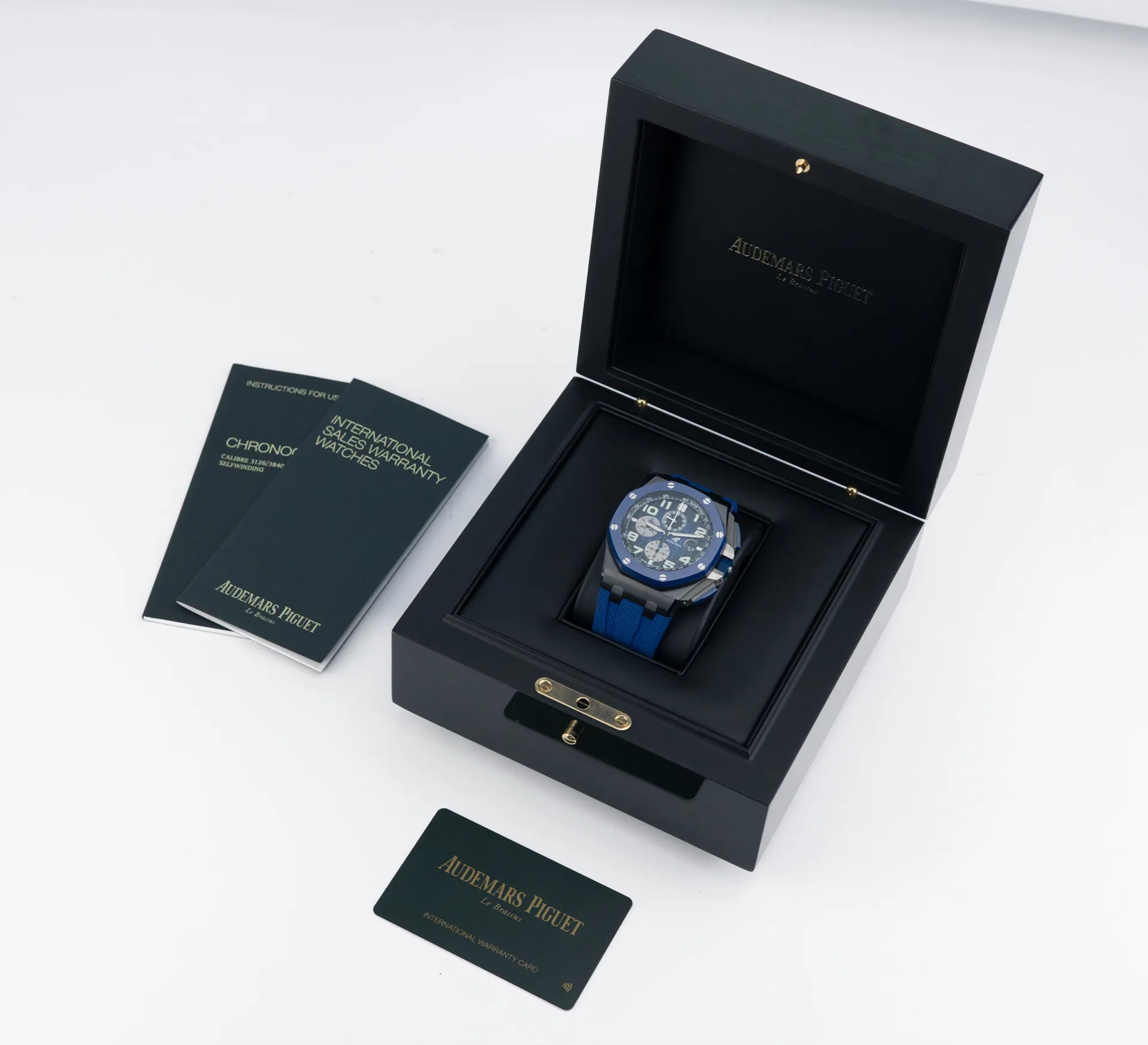 Royal Oak Offshore 44 Ceramic Blue Smoked Dial - 26405CE.OO.A030CA.01 - Image 2