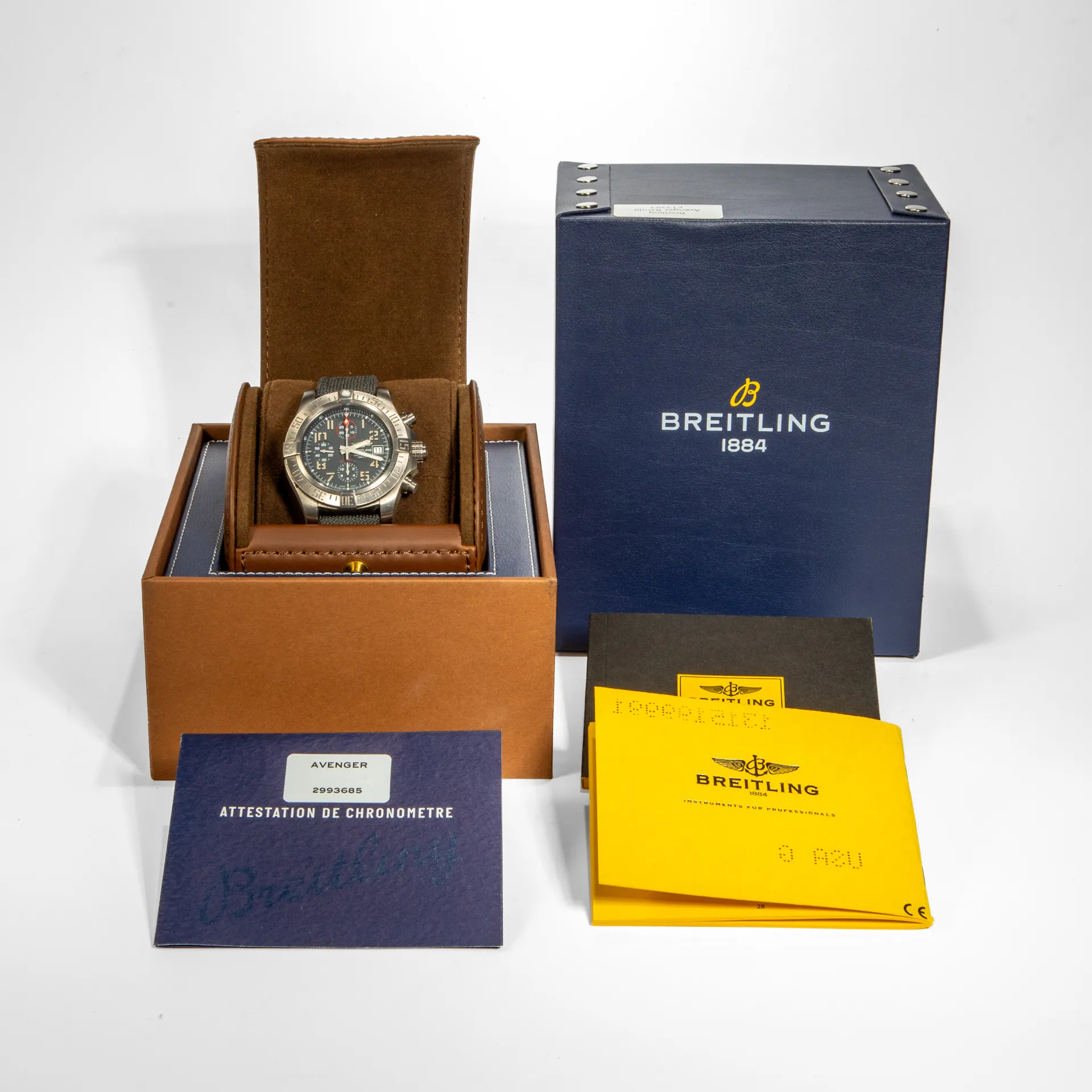 Breitling Avenger Bandit Titanium Anthracite - Image 2