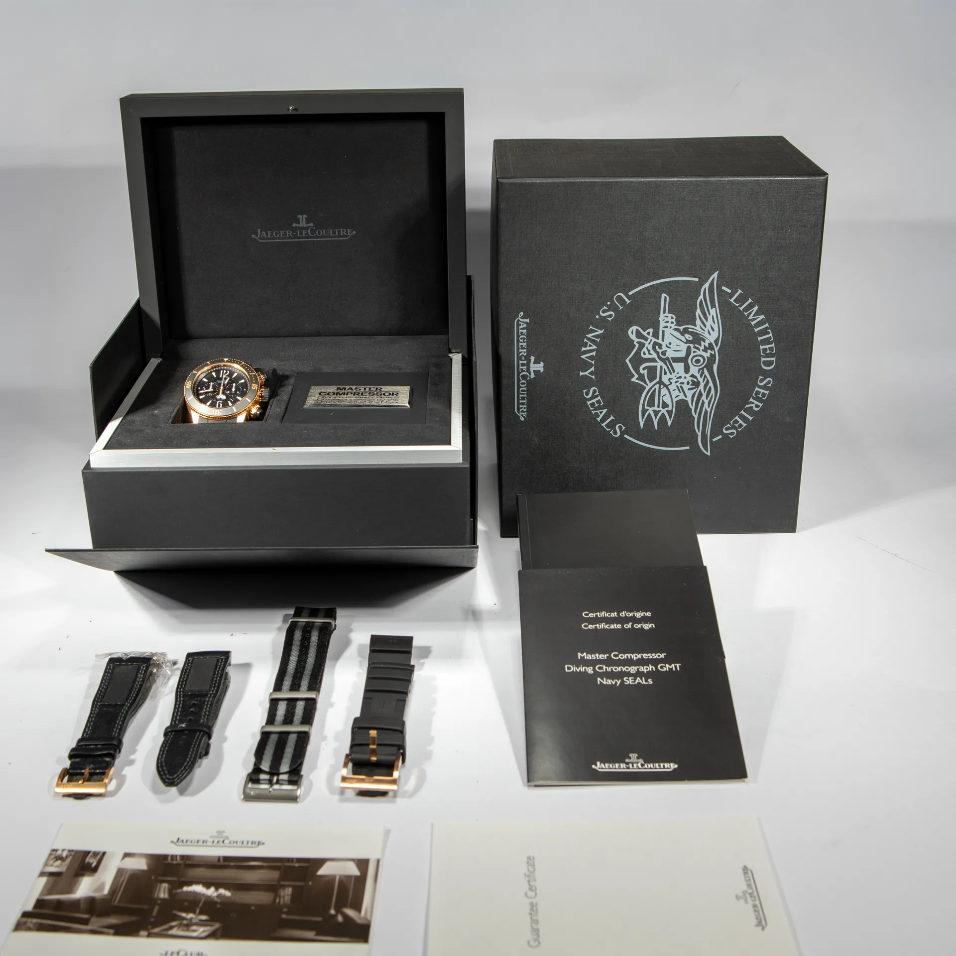 Master Compressor Diving Chronograph GMT Navy Seals Rose Gold - Q1782470 - Image 2
