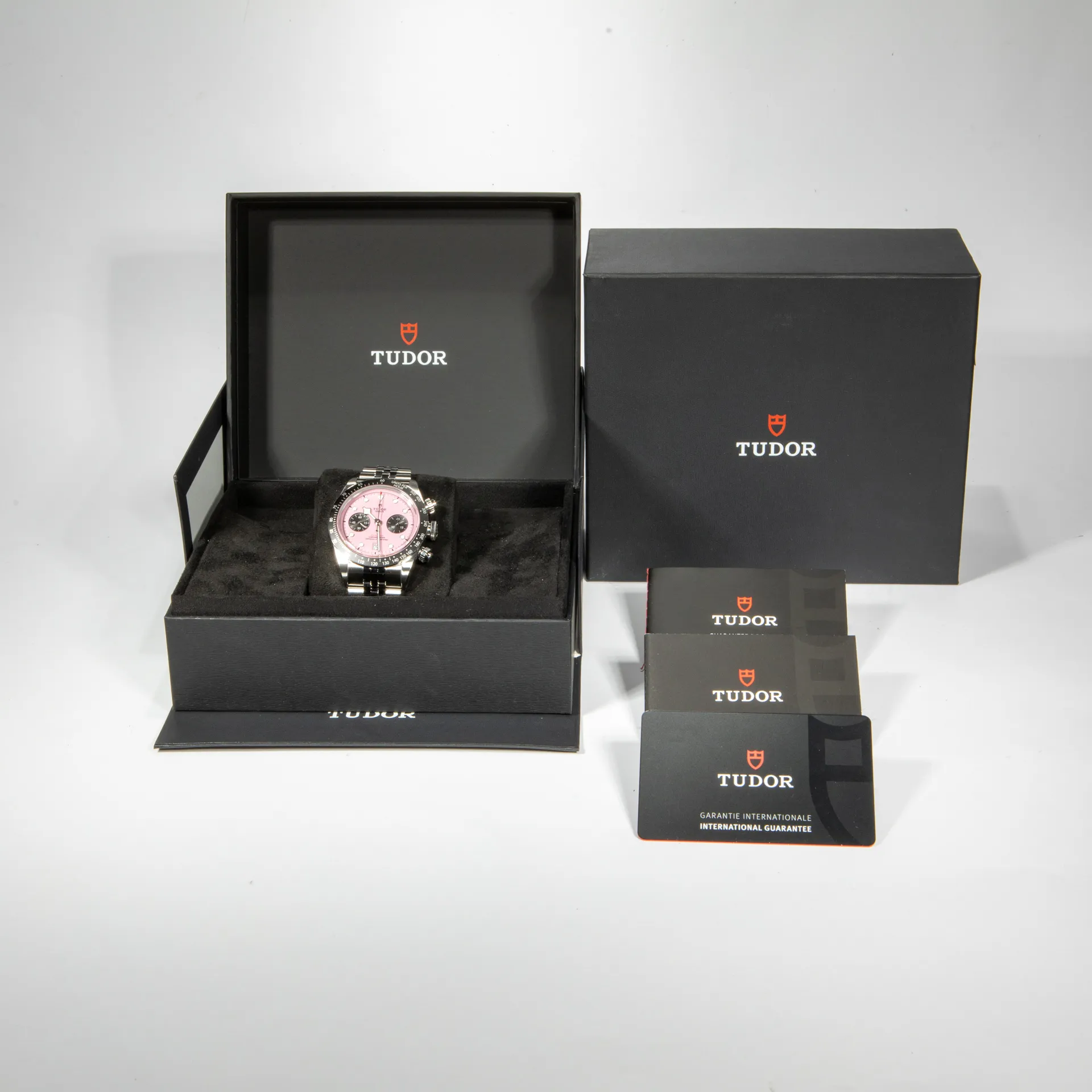 Heritage Black Bay Chrono Flamingo Pink - M79360N-0019 - Image 2