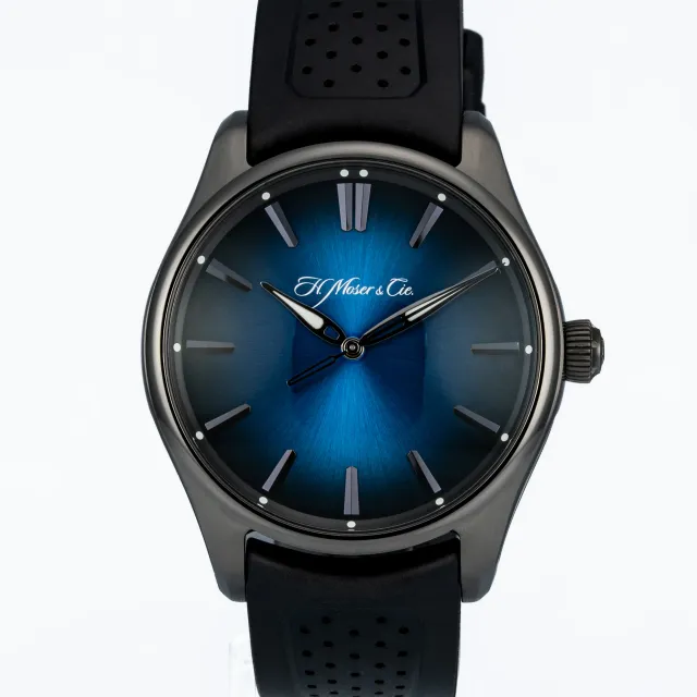 H. Moser & Cie Pioneer Centre Seconds 3200-1205 - New condition, 2022