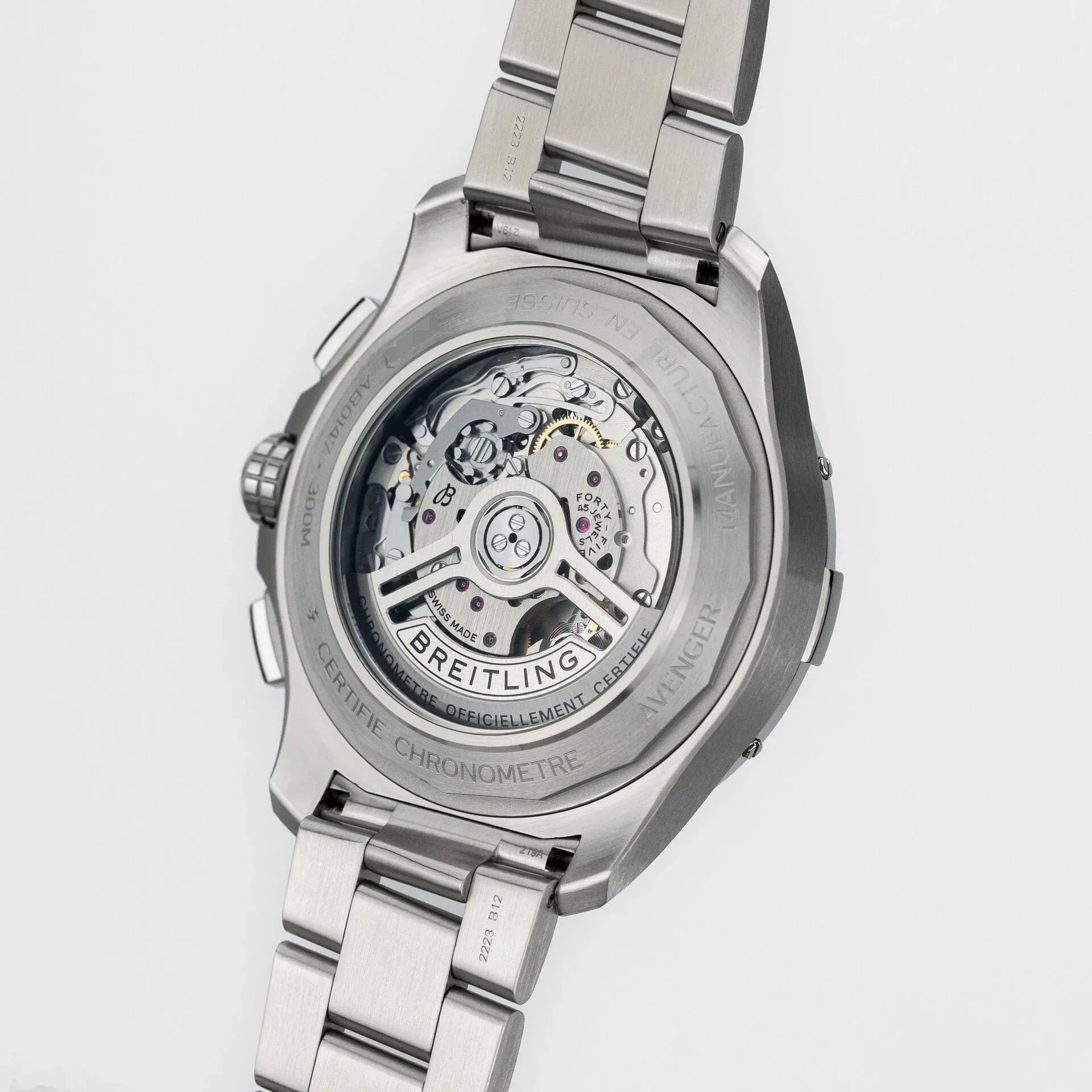 Avenger B01 Chronograph 44 Chronometer - Image 4