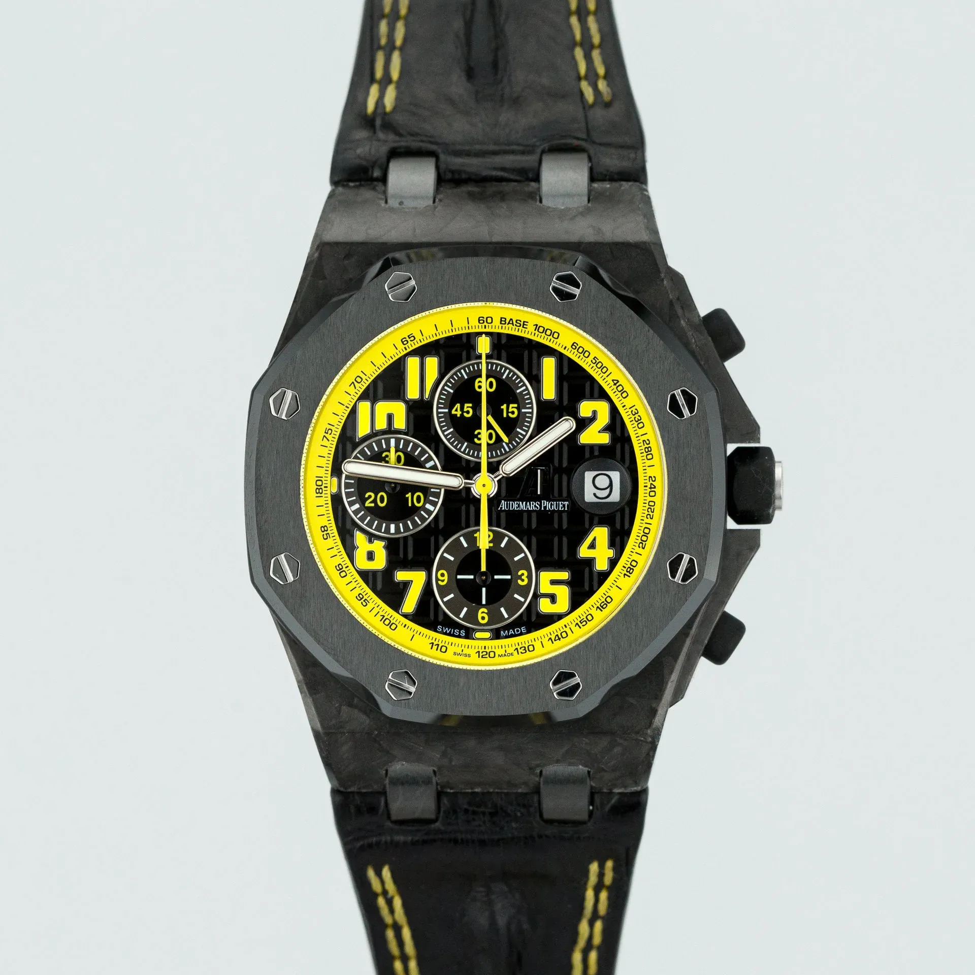 Piguet Royal Oak Offshore Chronograph "Bumble Bee" - 26176FO.OO.D101CR.02