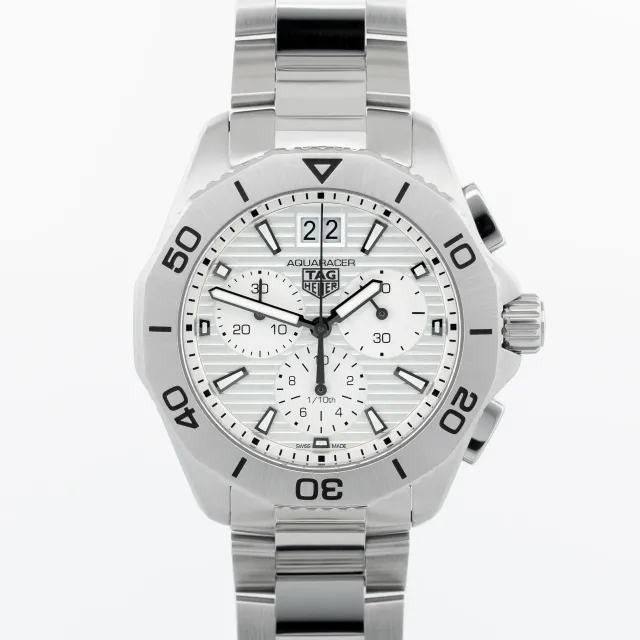 TAG Heuer Aquaracer Professional 200 Quartz Chronograph Big Date CBP1111.BA0627 - Very Good condition, 2025