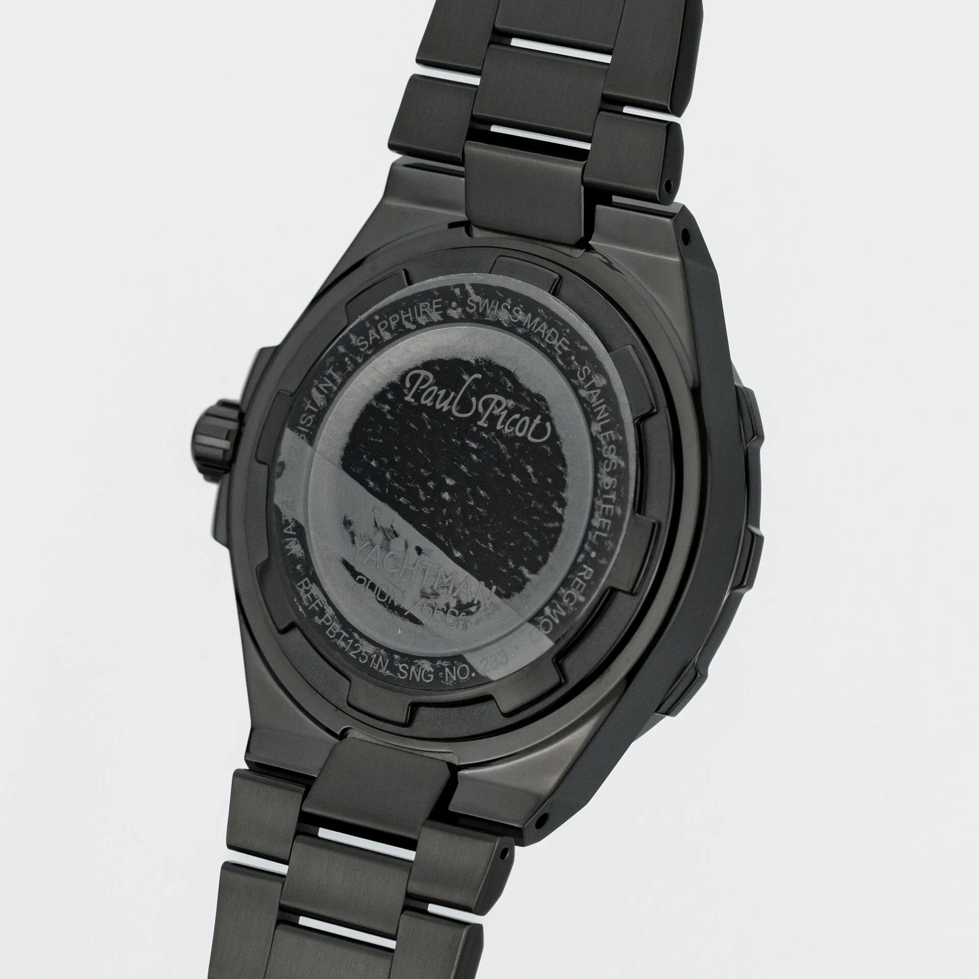 Yachtman Club Black DLC & Green Accents - Image 4