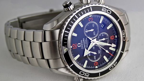 Best Online Watch Stores Shipping to France in 2026