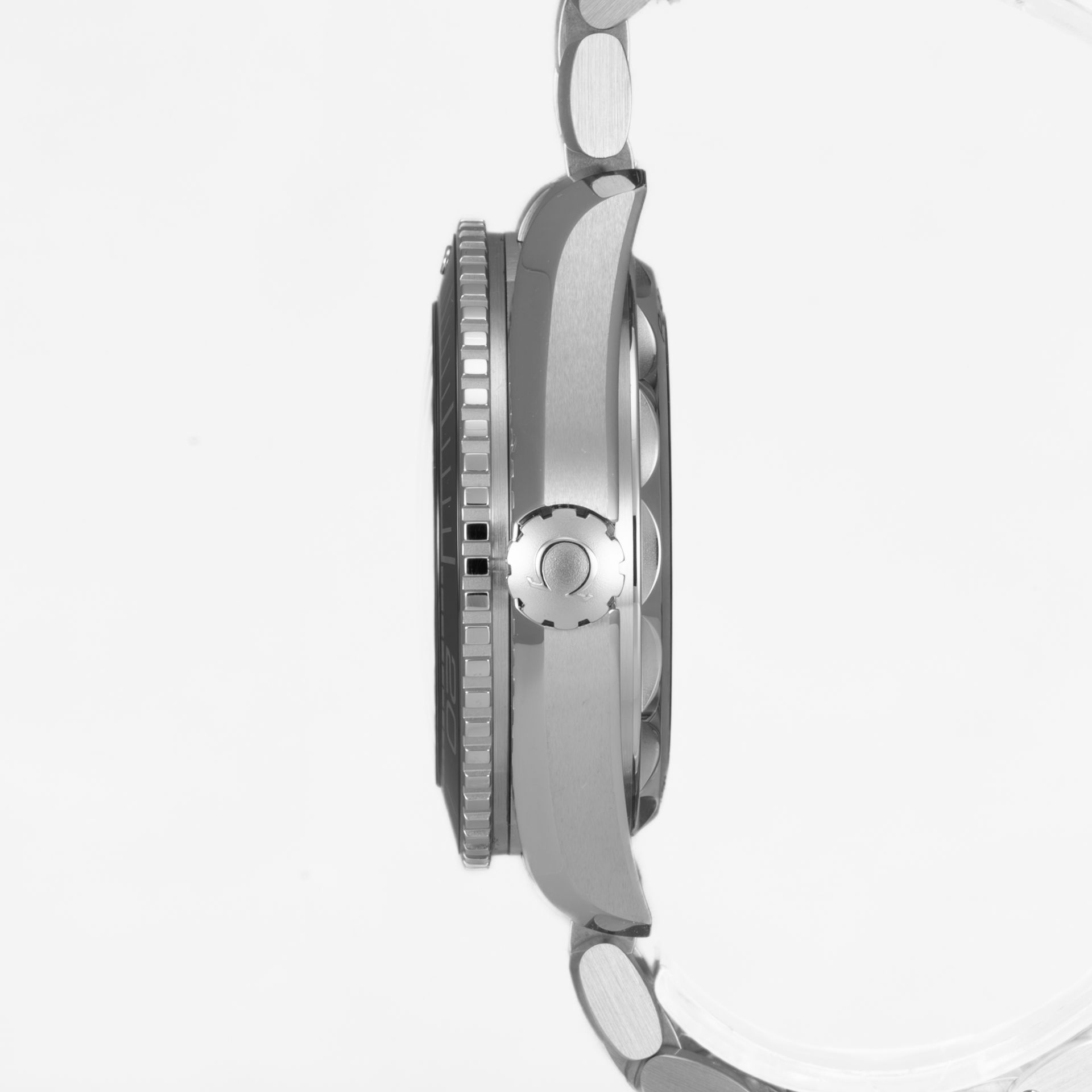 Planet Ocean 600M 43.5mm Black Dial - Image 4