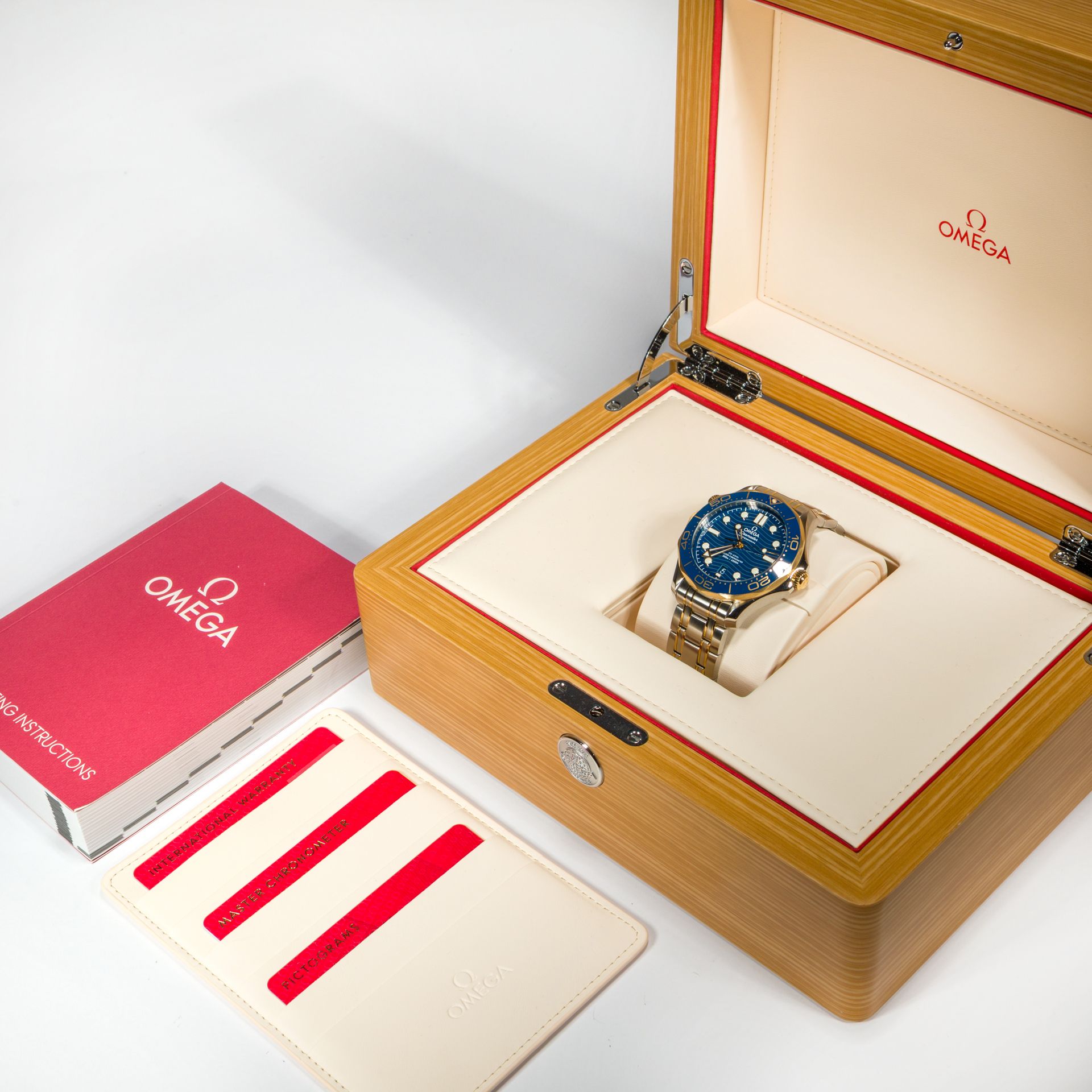 Seamaster Diver 300M 42mm Yellow Gold & Steel - Image 2