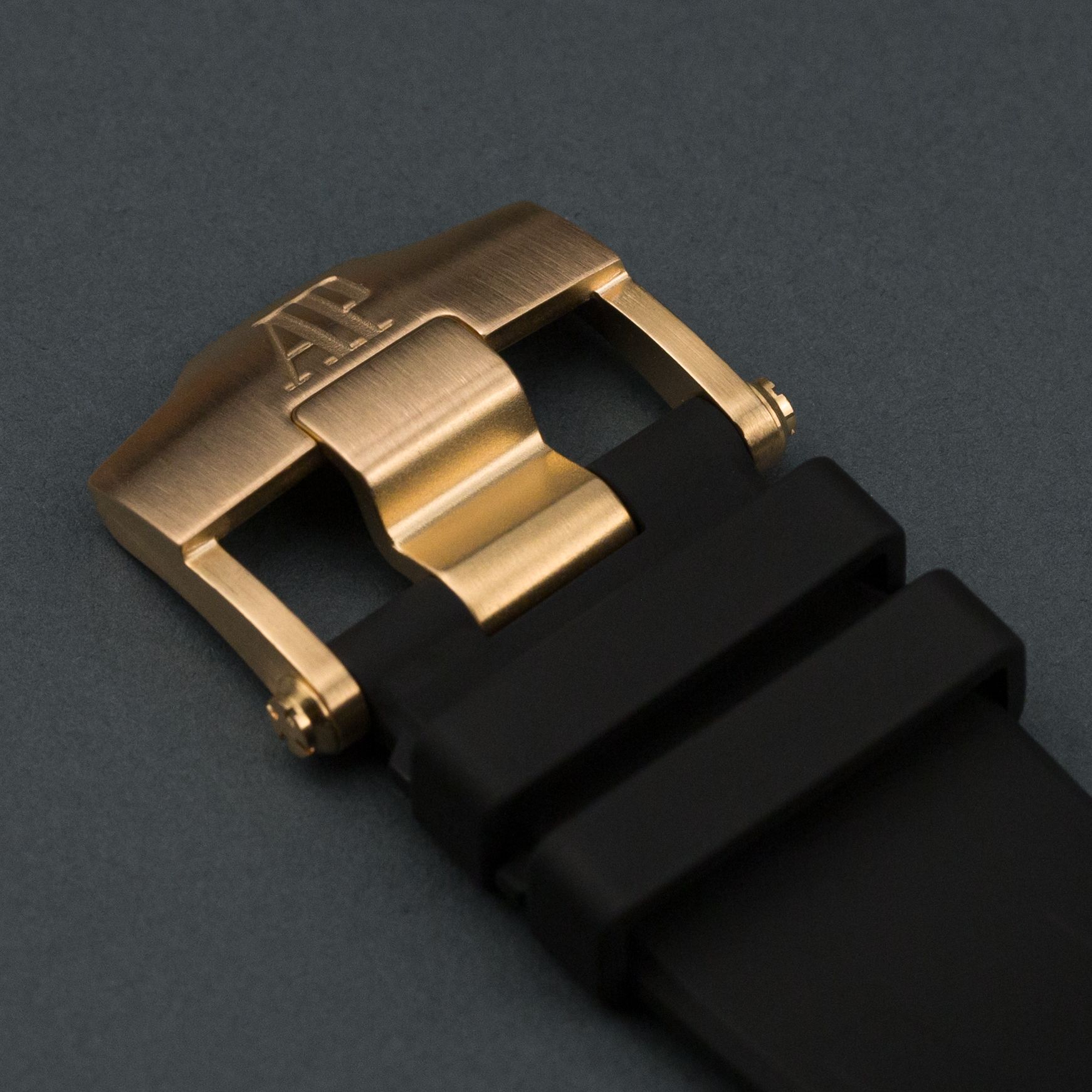 Royal Oak Offshore Chronograph 44mm Rose Gold Team Alinghi Limited Edition - Image 8