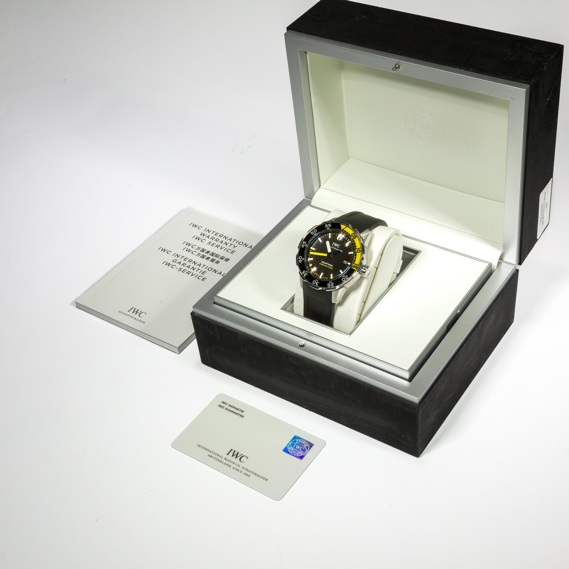 IWC Schaffhausen Aquatimer 2000M - Image 2