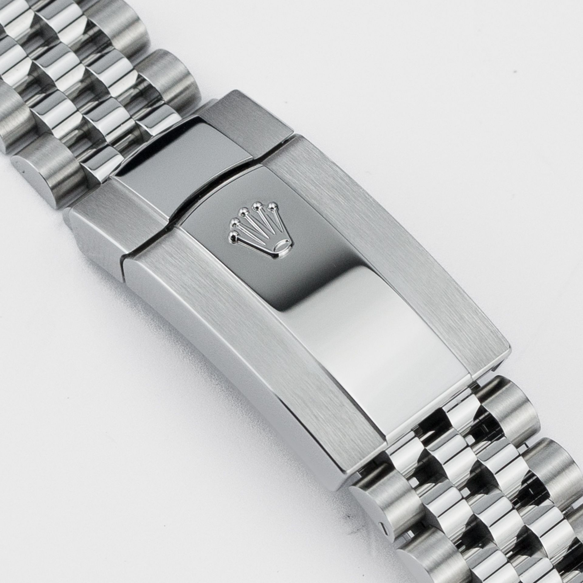 Datejust 41 Bright Blue Dial Jubilee Bracelet - Image 9