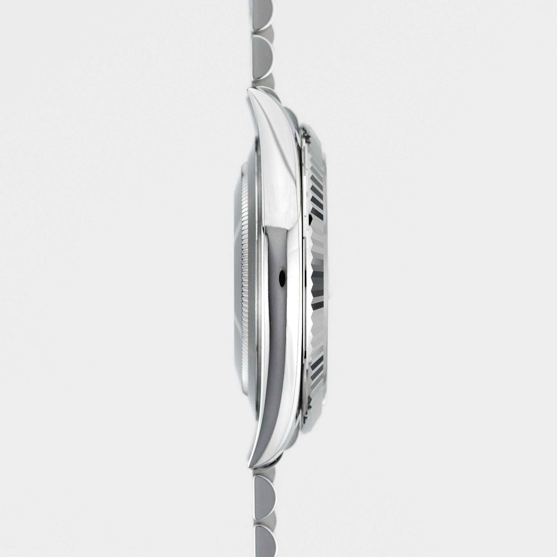 Datejust 41 Bright Blue Dial Jubilee Bracelet - Image 5