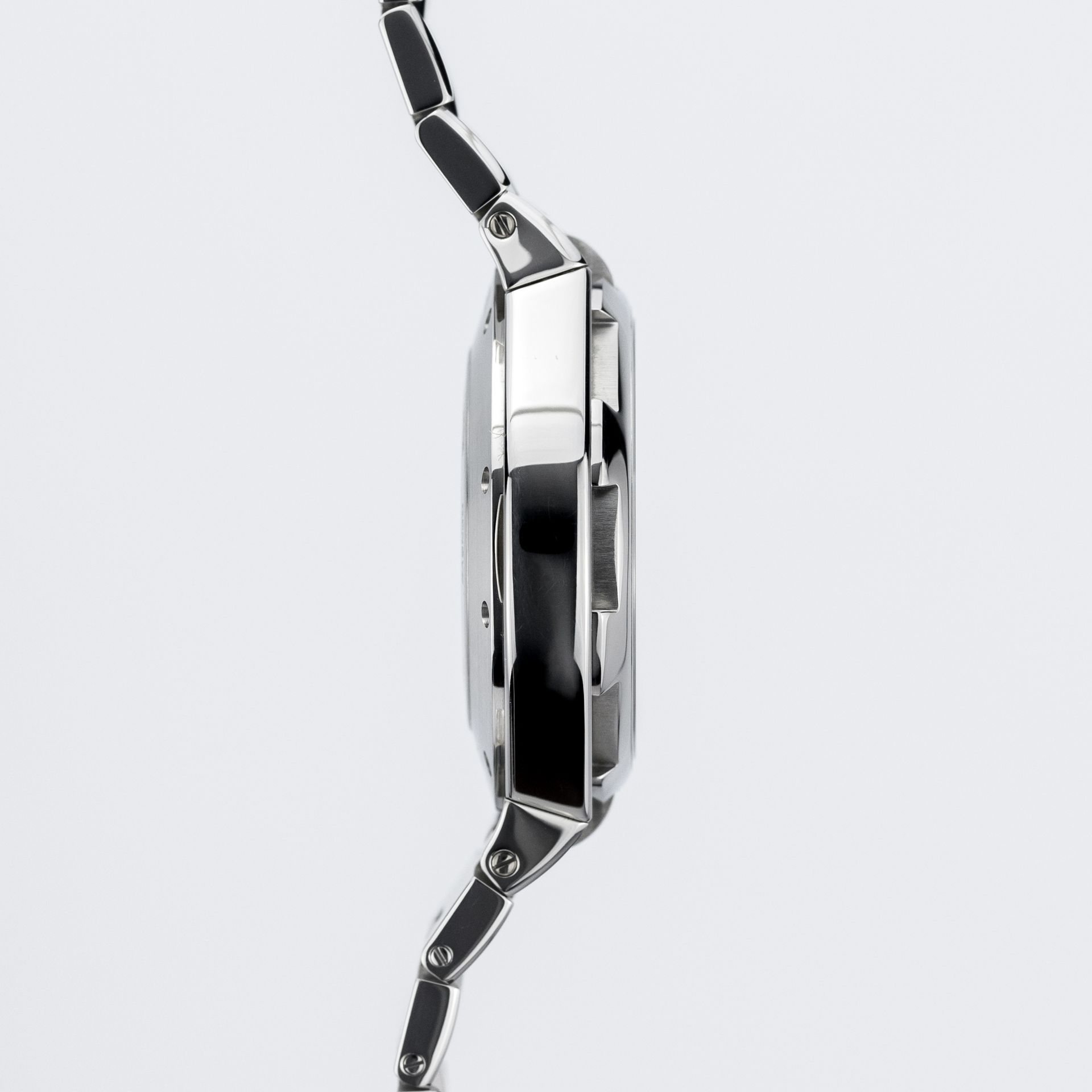 Overseas Dual Time - Image 5