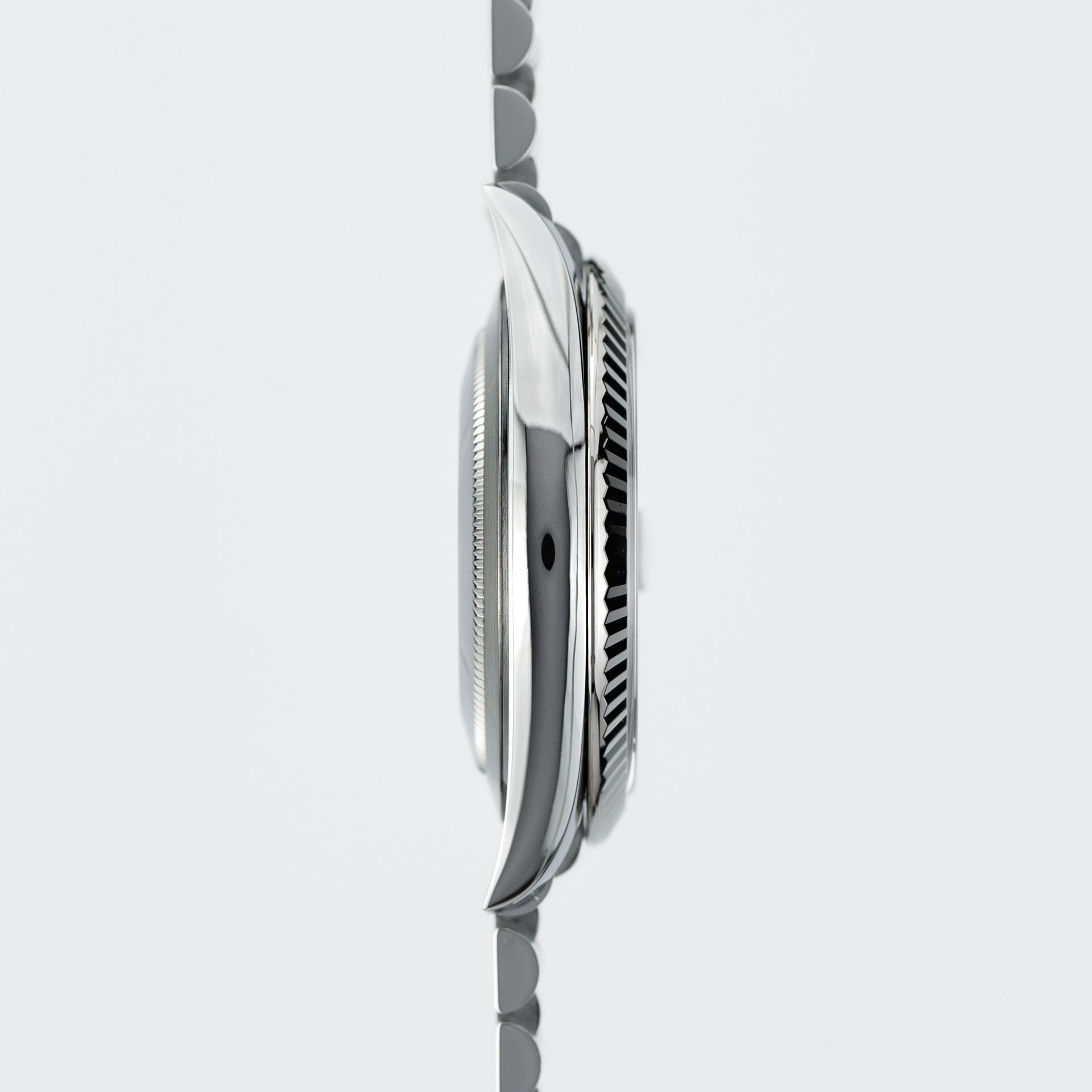 Datejust 41 Dark Rhodium Diamond Dial - Image 4