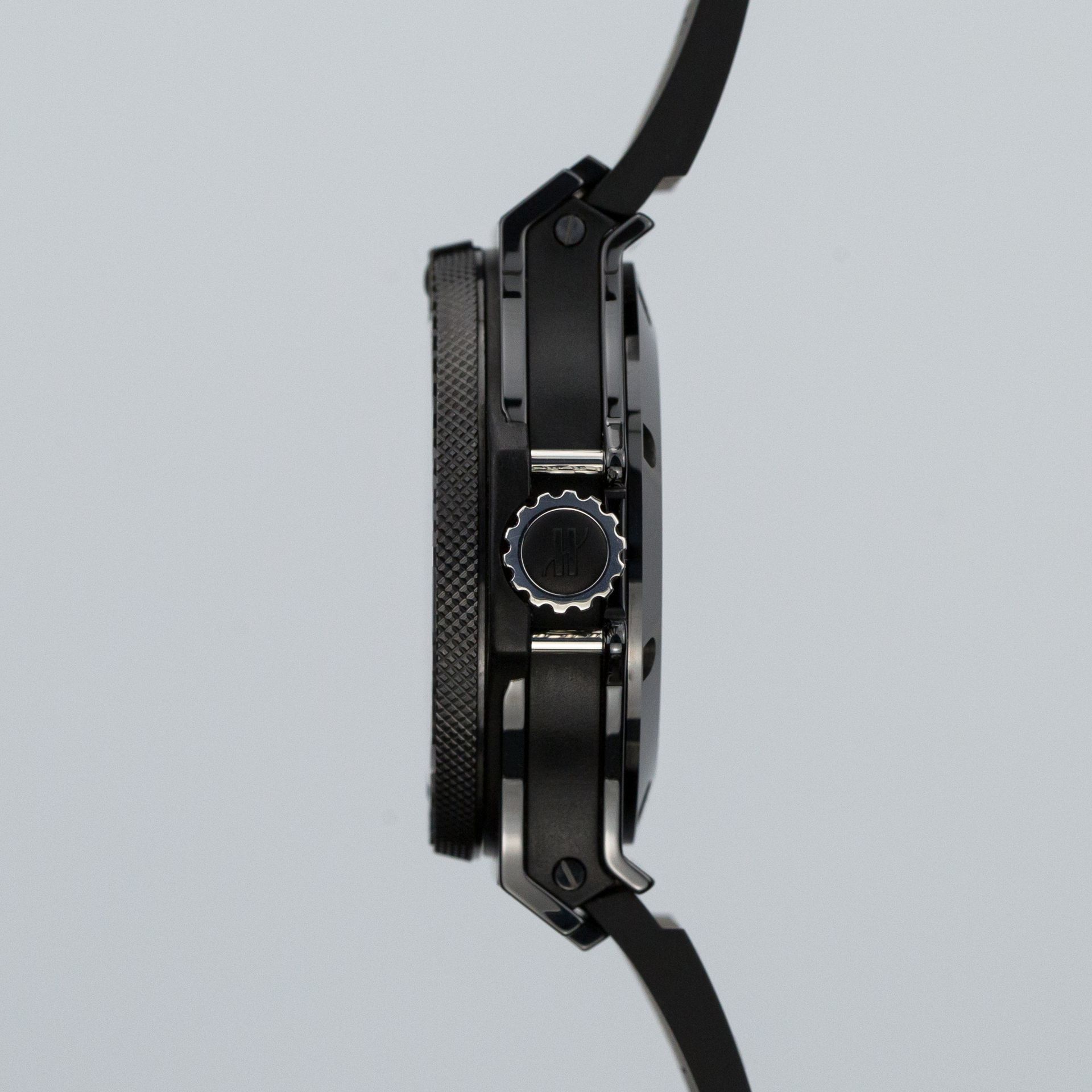 Big Bang King Black Magic Carbon 48mm - Image 4