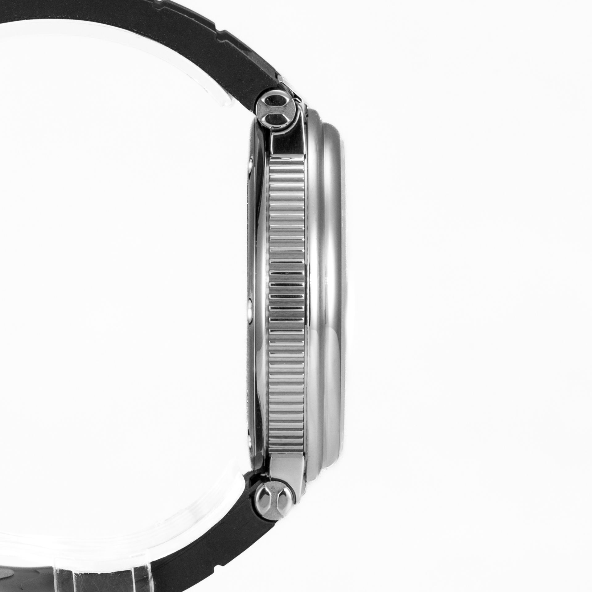 Marine 40mm Titanium - Image 5