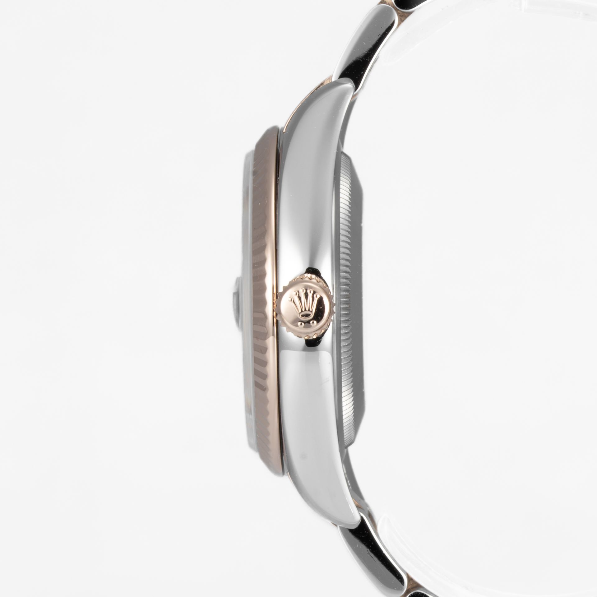 Datejust 36 Everose Gold & Steel Black Roman Dial Oyster - Image 4