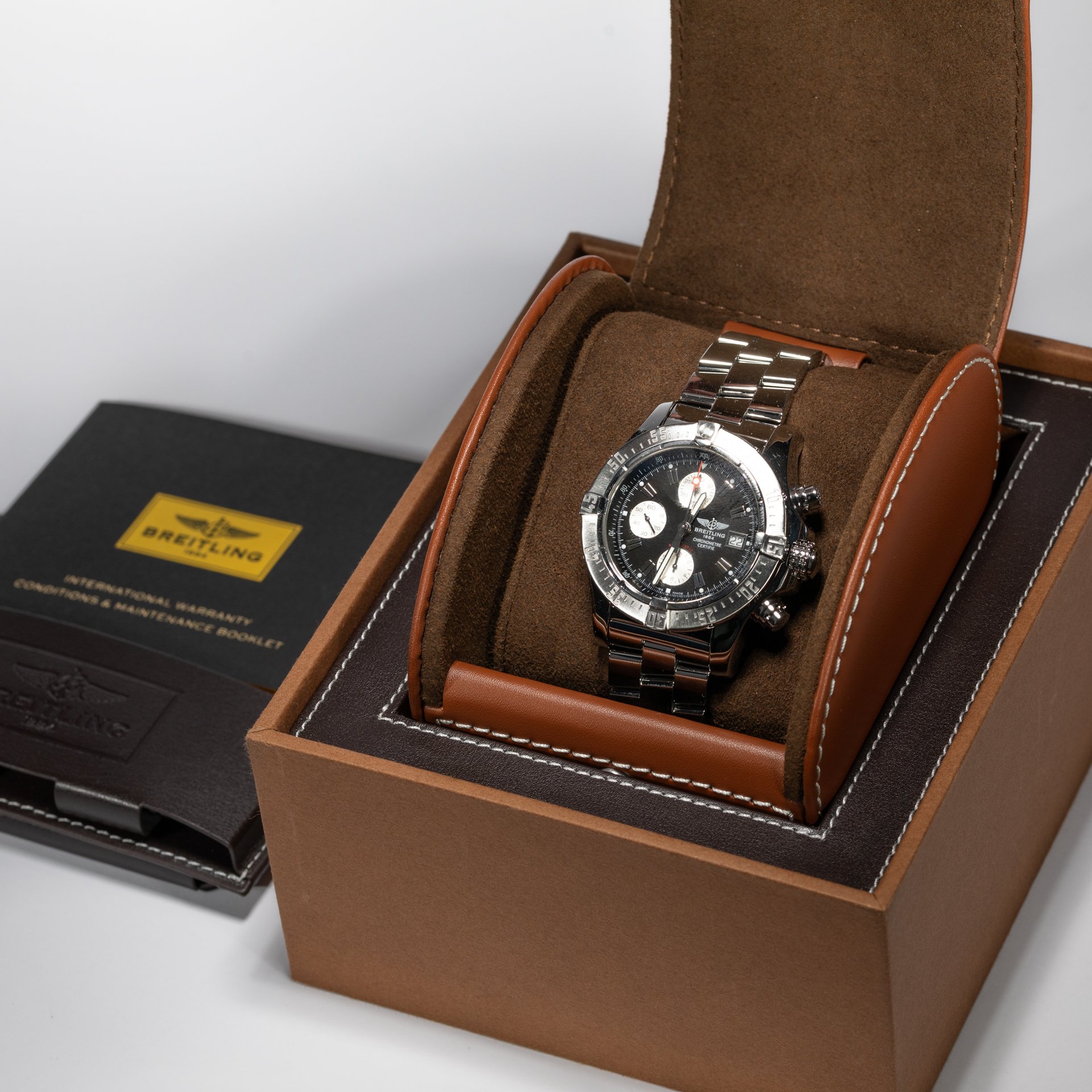 Breitling Avenger Skyland Chronograph 45mm - Image 2