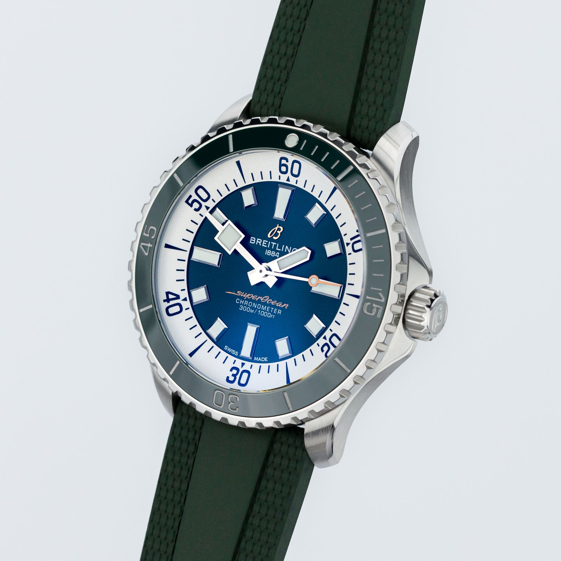 Superocean 44mm Green Dial  - Image 6