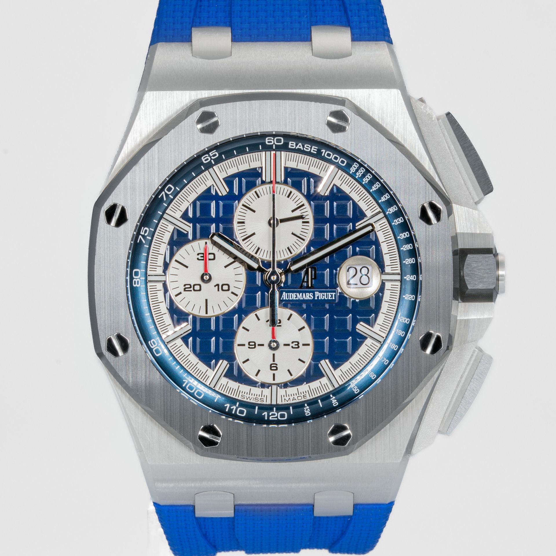 Royal Oak Offshore Chronograph 44mm  Platinum - Image 1