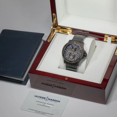 Ulysse Nardin Maxi Marine Diver Black Sea Rubber + Rose Gold - Limited edition 263-92LE-3C/923-RG - Alternate view
