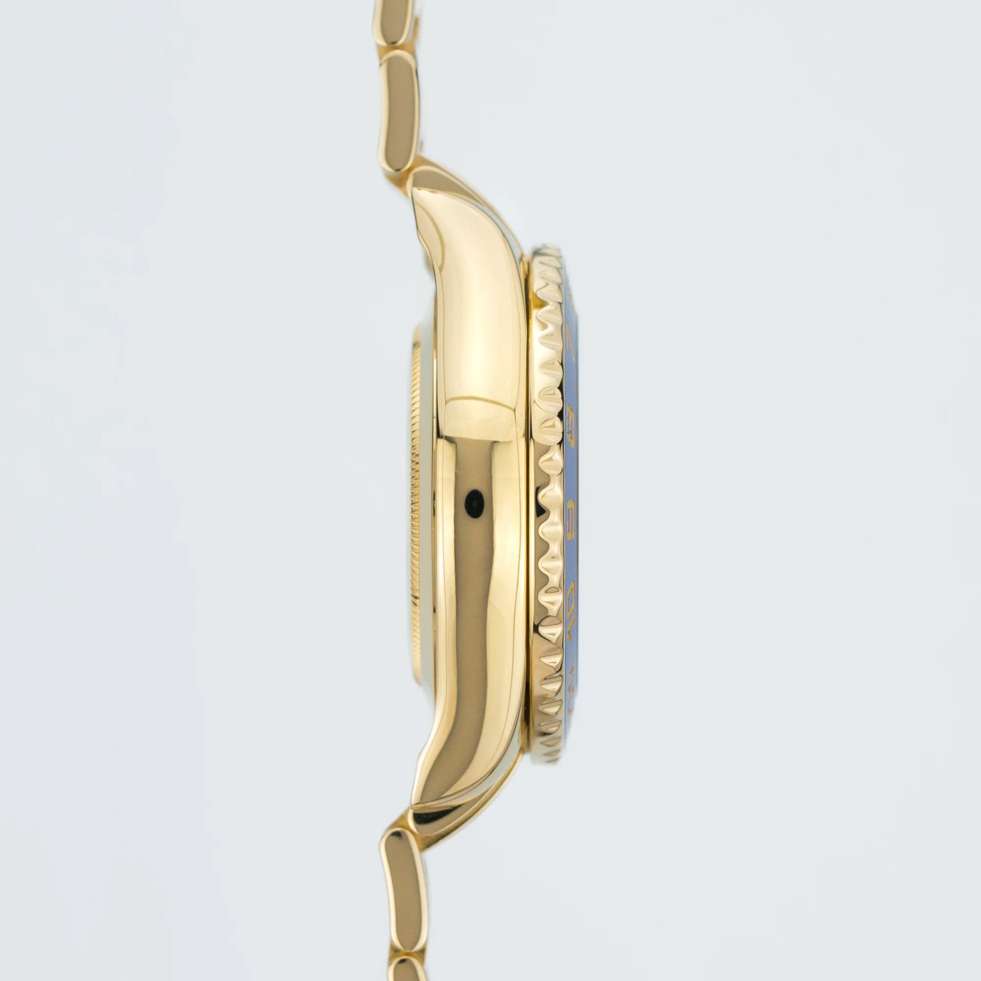 Yacht-Master II All Gold - Image 7