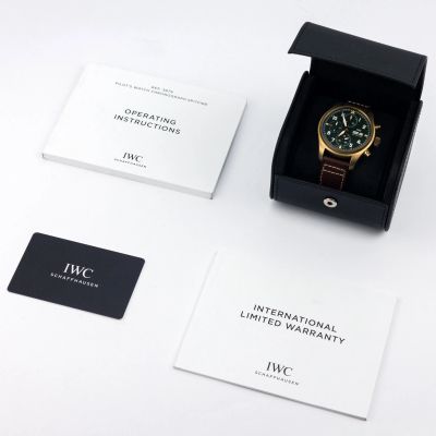 IWC Schaffhausen Pilot’s Watch Chronograph Spitfire IW387902 - Alternate view