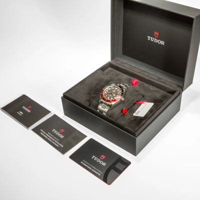 Tudor Black Bay 58 GMT 'Coke' M7939G1A0NRU-0001 - Alternate view