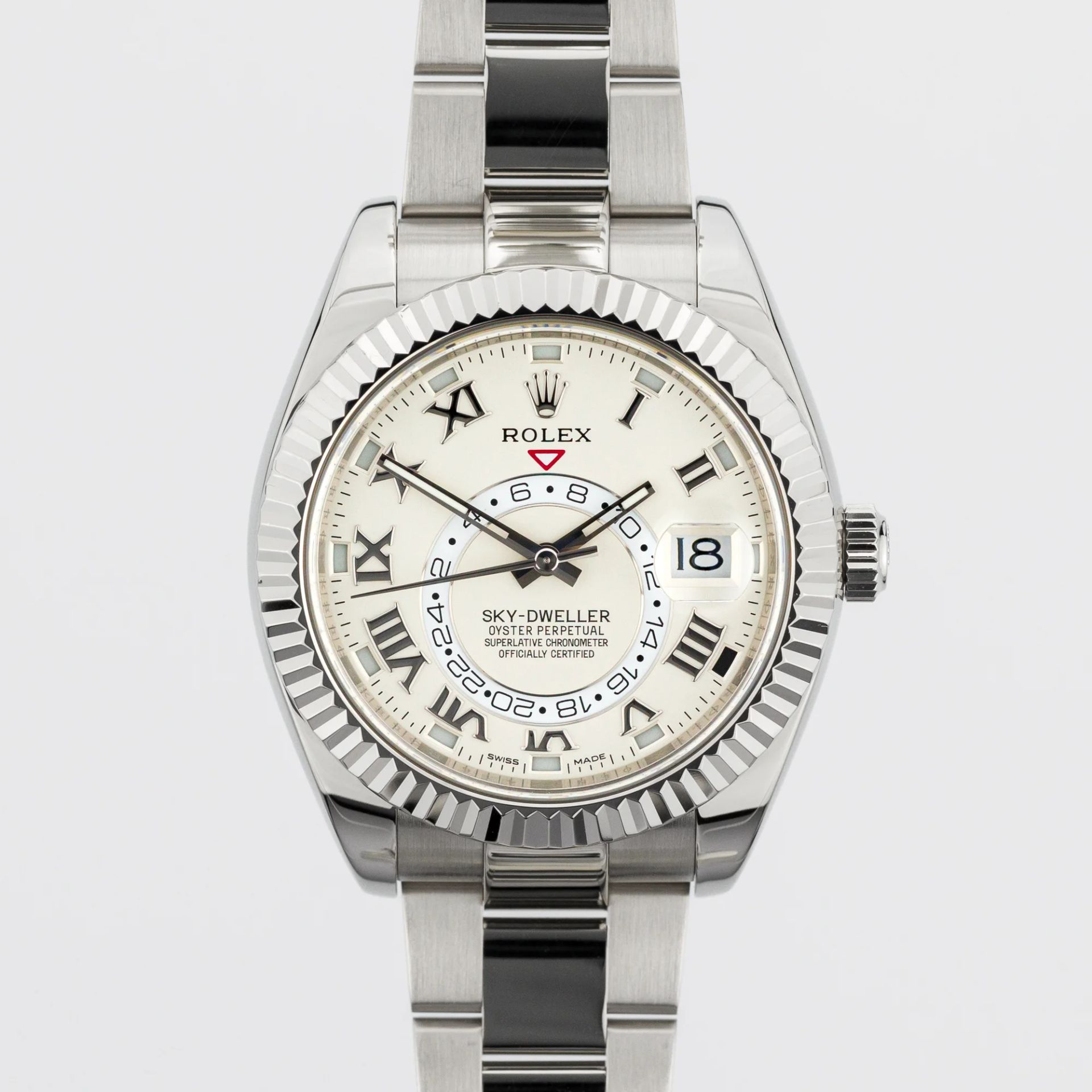 Rolex Sky-Dweller White Gold Ivory Roman dial - Image 1