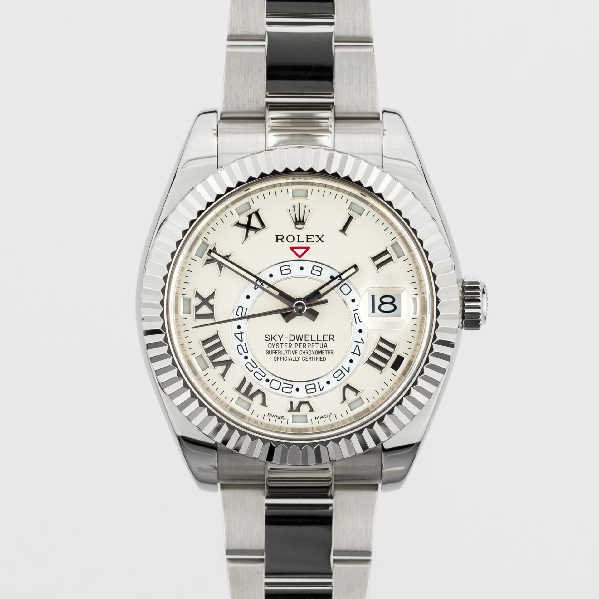Rolex Sky-Dweller White Gold Ivory Roman dial - Image 1