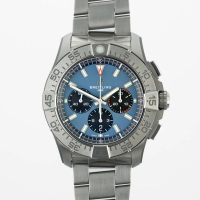 Breitling Super Avenger B01 Chronograph 46mm Ti EB0148101C1E1 - New/Mint condition, 2024