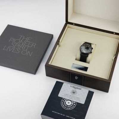 Longines Legend Diver L3.774.2.50.9 - Alternate view