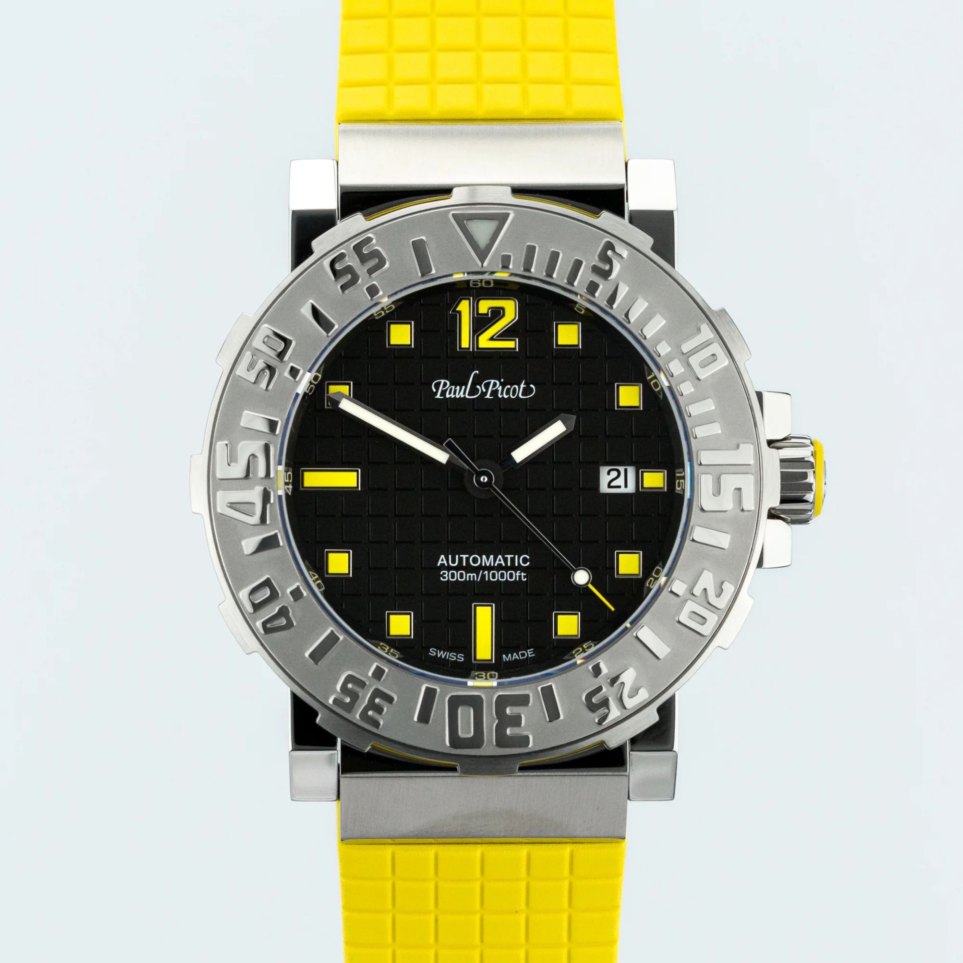 Paul Picot C-Type Plongeur 43mm Yellow Accents P4118.SNGN.3012 Steel Black