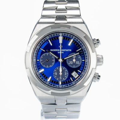Vacheron Constantin Overseas Chronograph 42.5mm Blue dial 5520V/210A-B148 - New/Mint condition, 2025