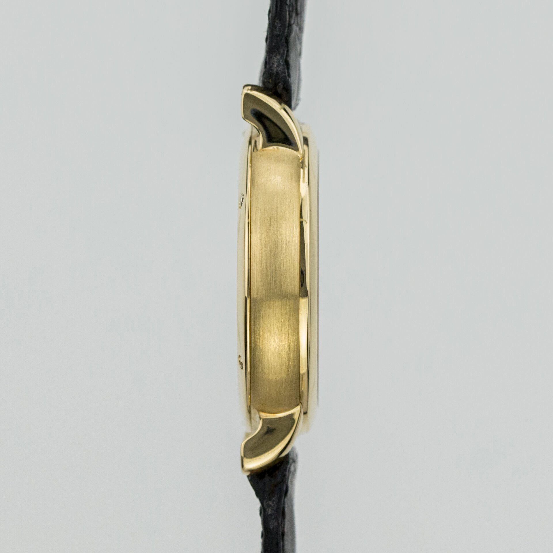 Audemars Piguet Dual Time in Yellow Gold 25778BA.OO.D001CR.01 gold Silver 1999 - Left side view