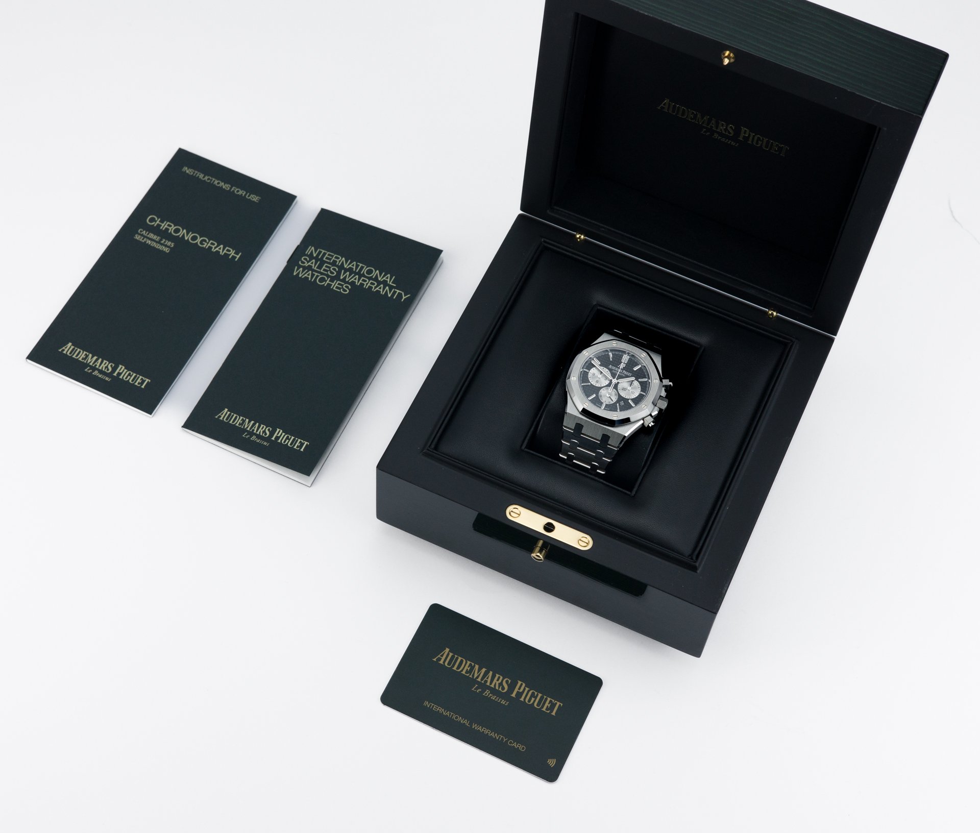 Audemars Piguet Royal Oak Chronograph - Image 2