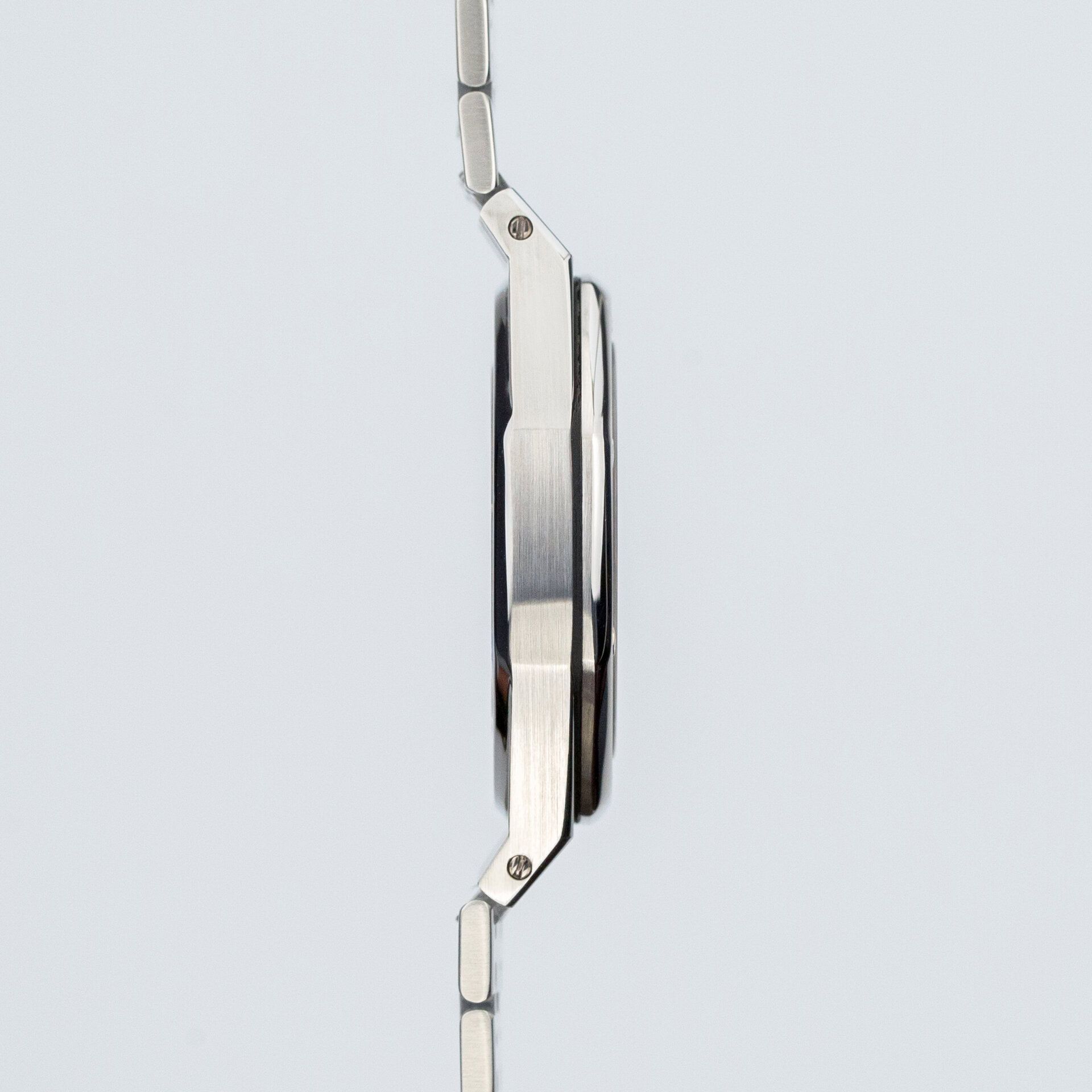 Audemars Piguet Royal Oak Nick Faldo Limited edition 15190SP.OO.0789ST.01 steel Black 2004 - Left side view