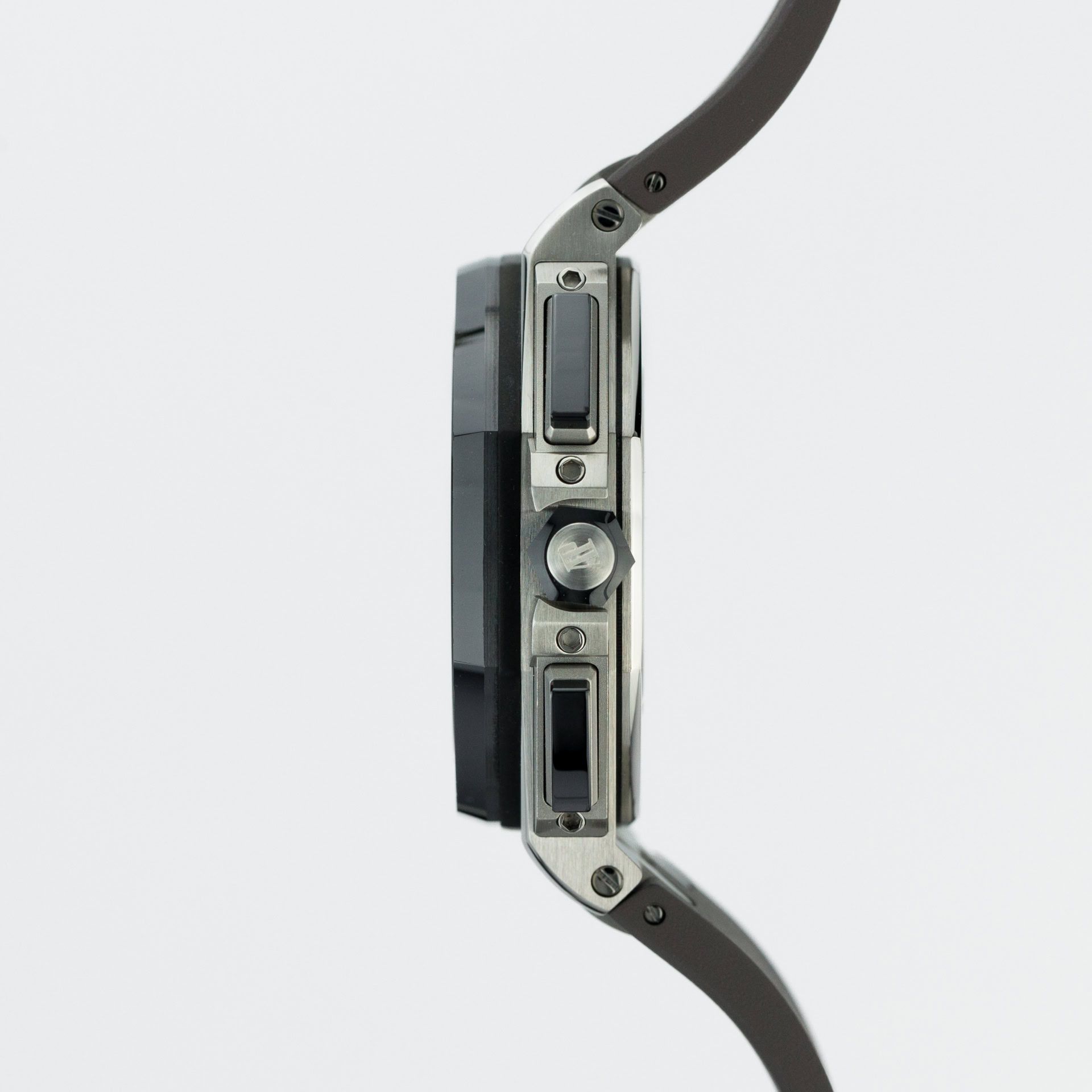 Audemars Piguet Royal Oak Offshore Chronograph "Panda" 26400SO.OO.A002CA.01 steel Silver - Right side view