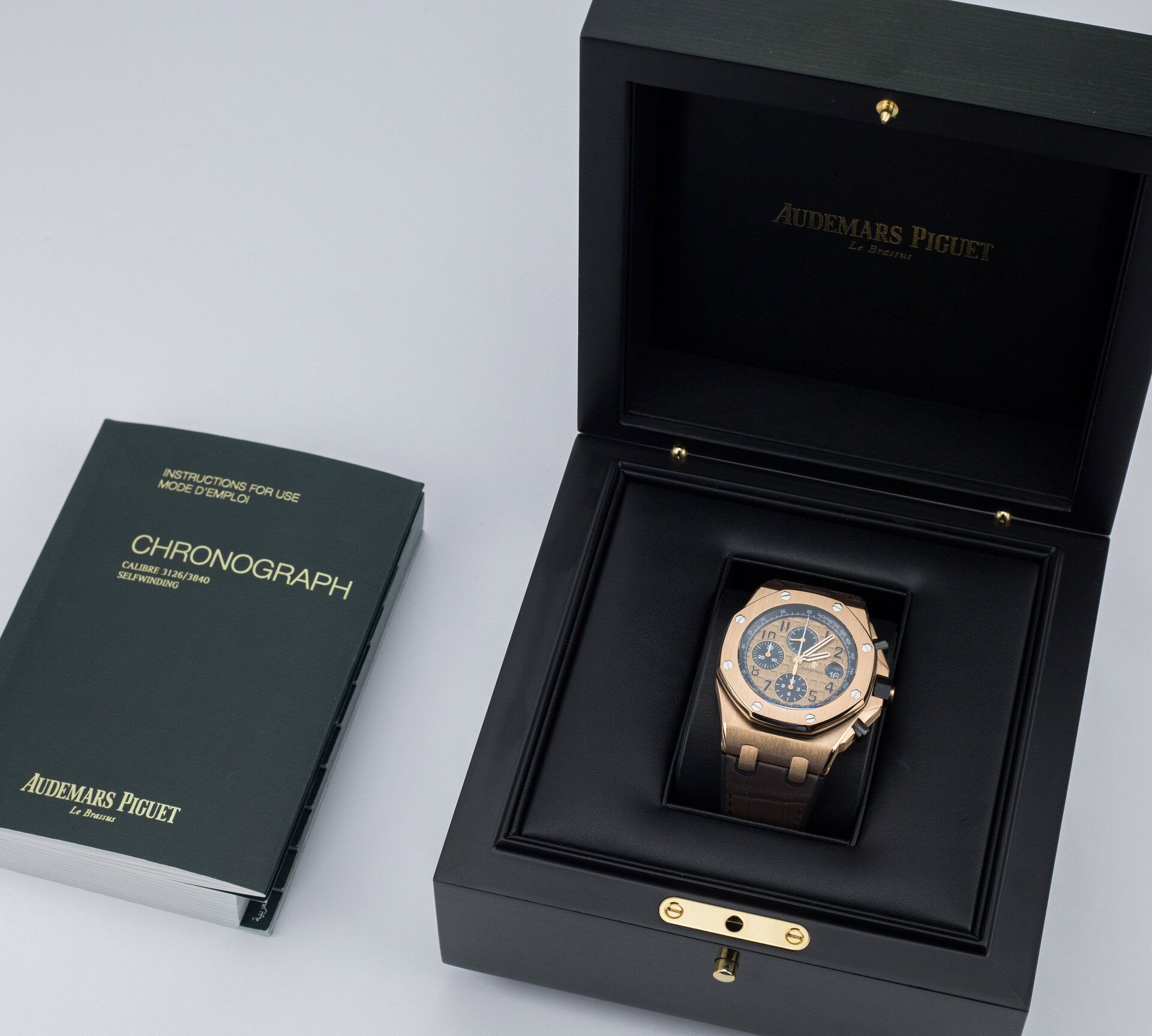 Audemars Piguet Royal Oak Offshore Chronograph Pink Gold 26470OR.OO.A002CR.01 steel Gold 2016 - Complete set