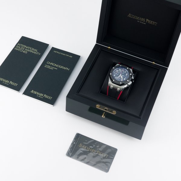 Audemars Piguet Royal Oak Offshore Chronograph 'Vampire' - Image 2