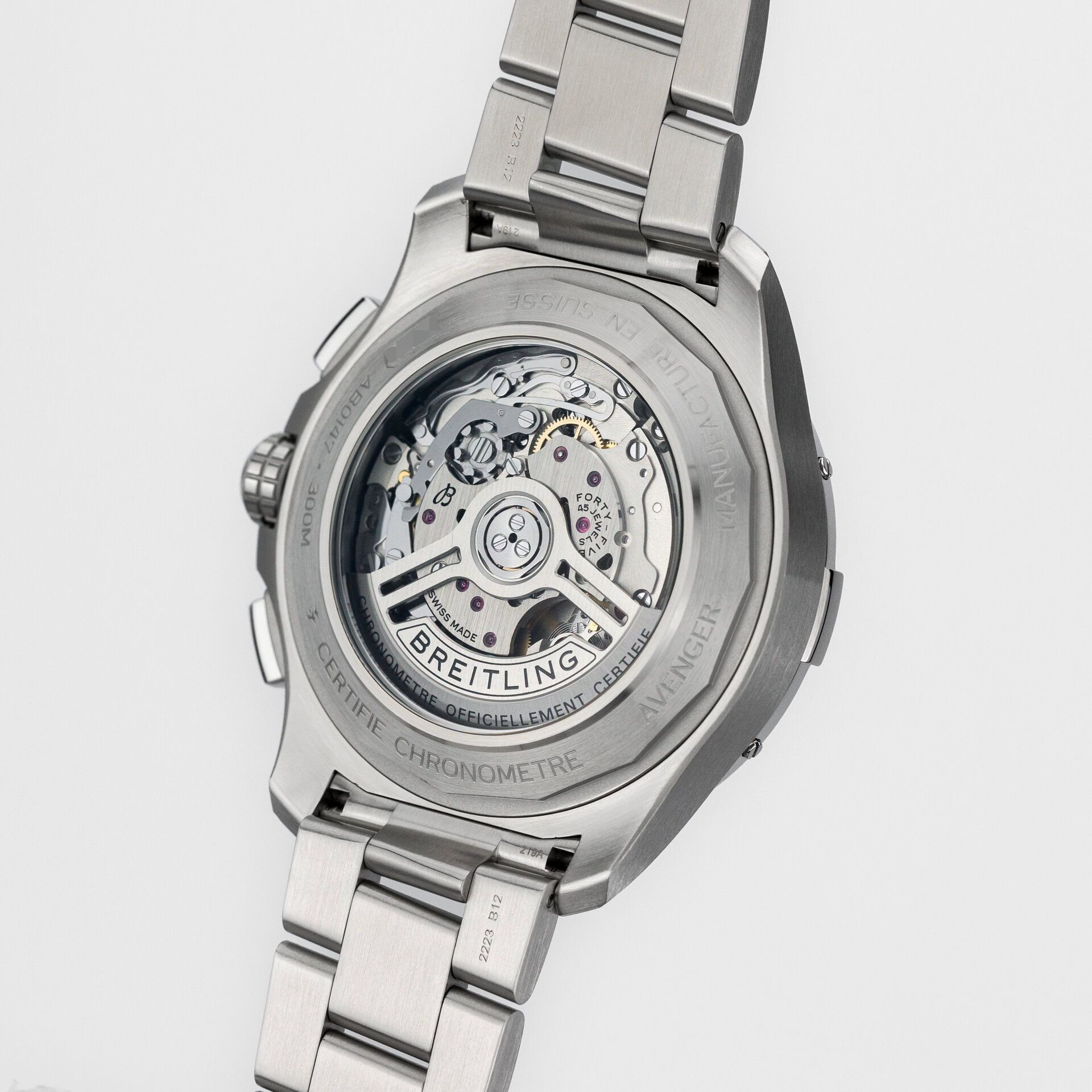 Avenger B01 Chronograph 44 Chronometer - Image 4