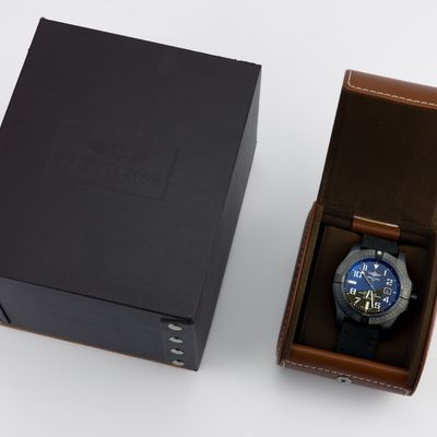 Breitling Avenger Blackbird 48 Boutique Edition V173104T.BF89.100W - Alternate view