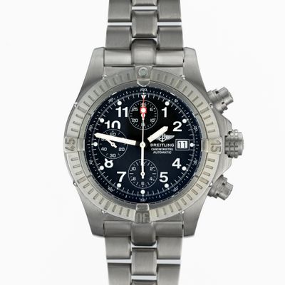 Breitling Chrono Avenger Titanium E13360 - Good condition