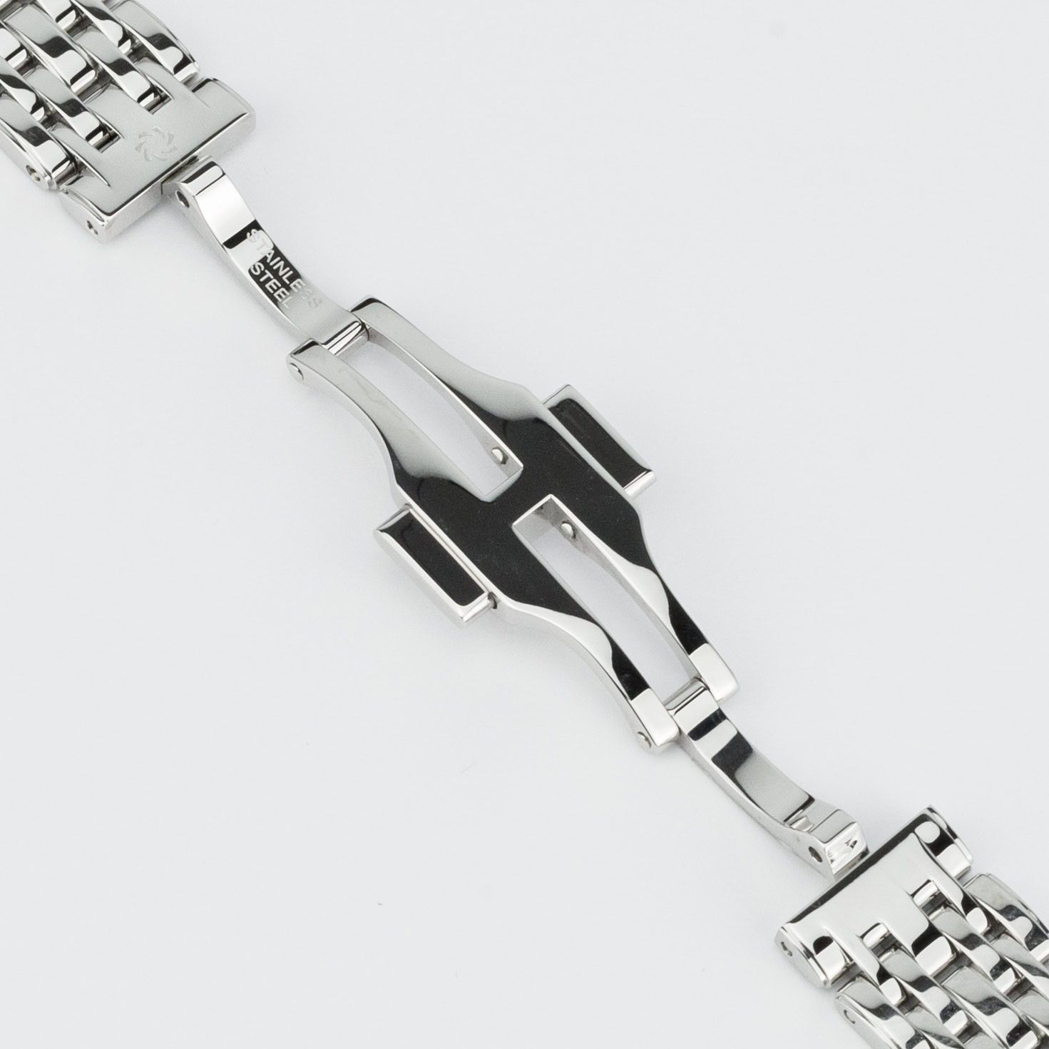 Carl F. Bucherer Ladies Adamavi 00.10320.08.15.22 steel Silver 2024 - Strap/bracelet detail