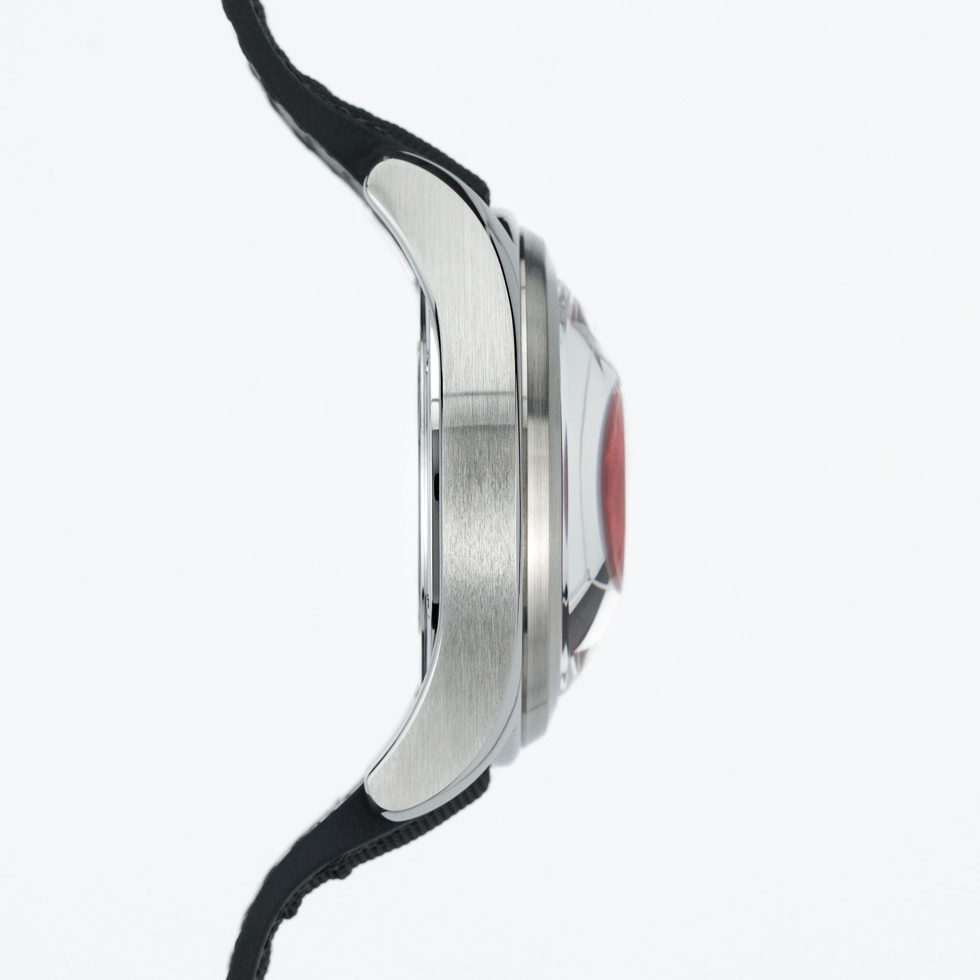 Corum Bubble 47 Stop 082.310.20/0601 ST01 steel Red - Left side view