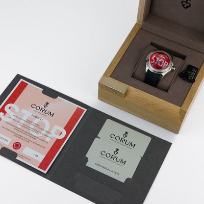 Corum Bubble 47 Stop 082.310.20/0601 ST01 - Alternate view