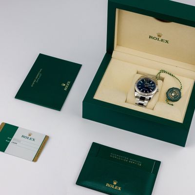 Rolex Datejust 41 Bright Blue dial 126334 - Alternate view
