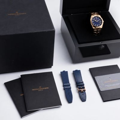 Vacheron Constantin Overseas Date Rose Gold 4500V/110R-B705 - Alternate view