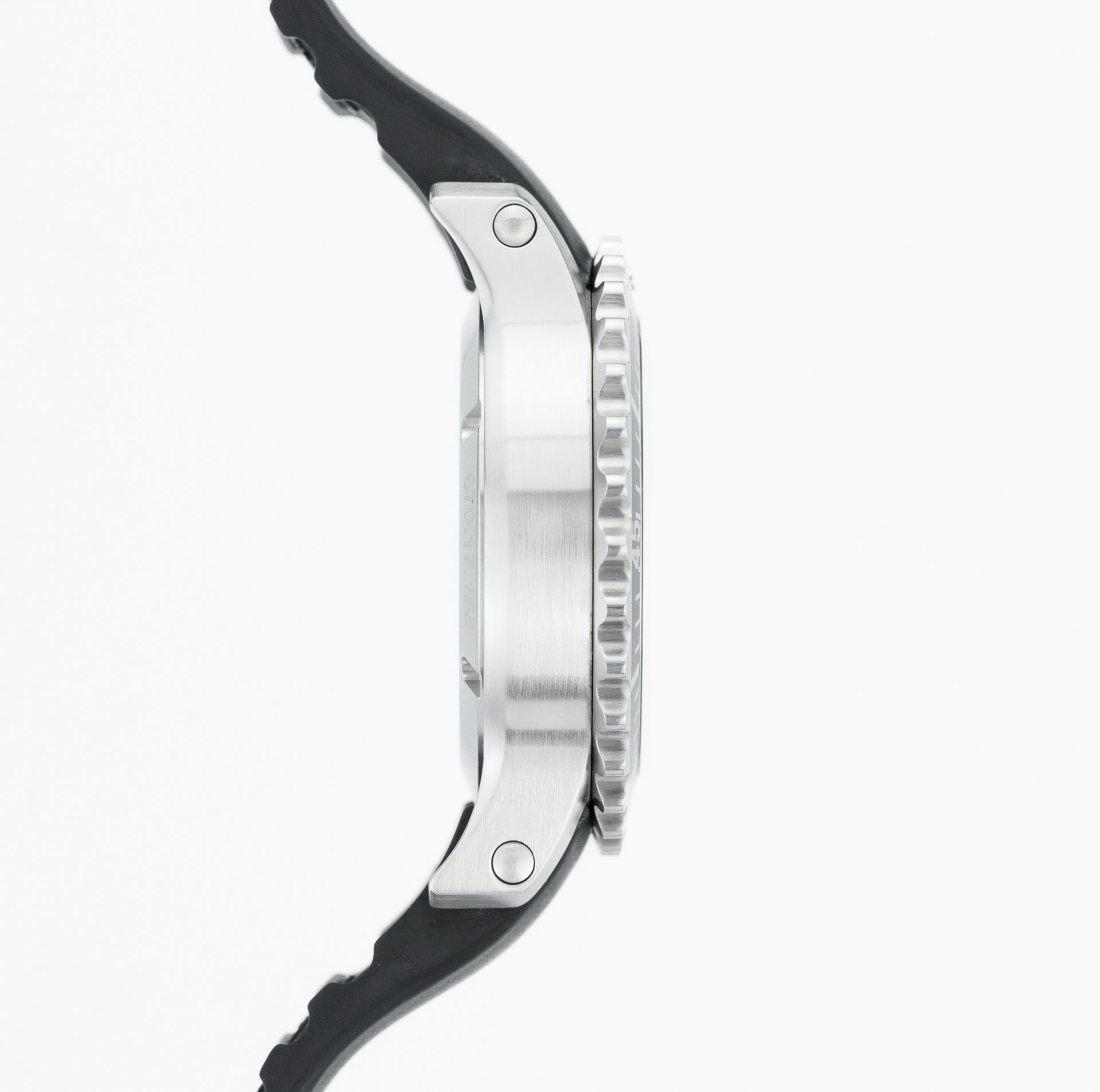 Aquatis B-42 Marinemaster Black & White - Image 7